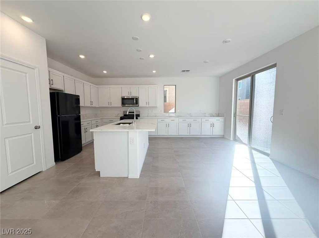 5975 Lindenberry Walk St - Photo 7 of 23