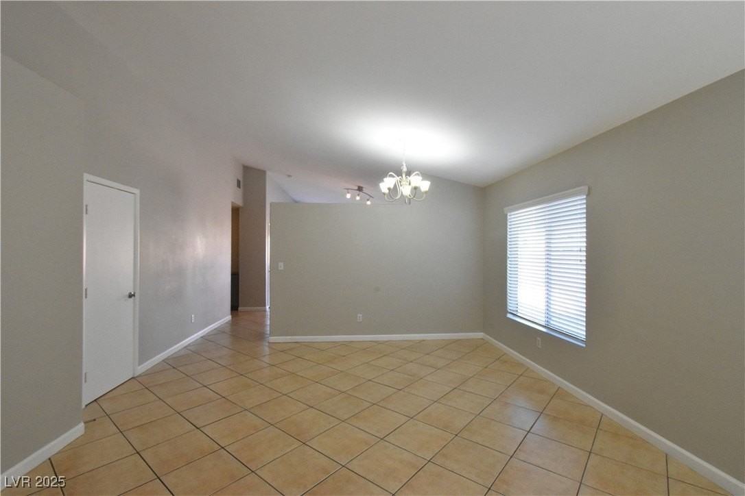 3102 Saleen Ct - Photo 4 of 41