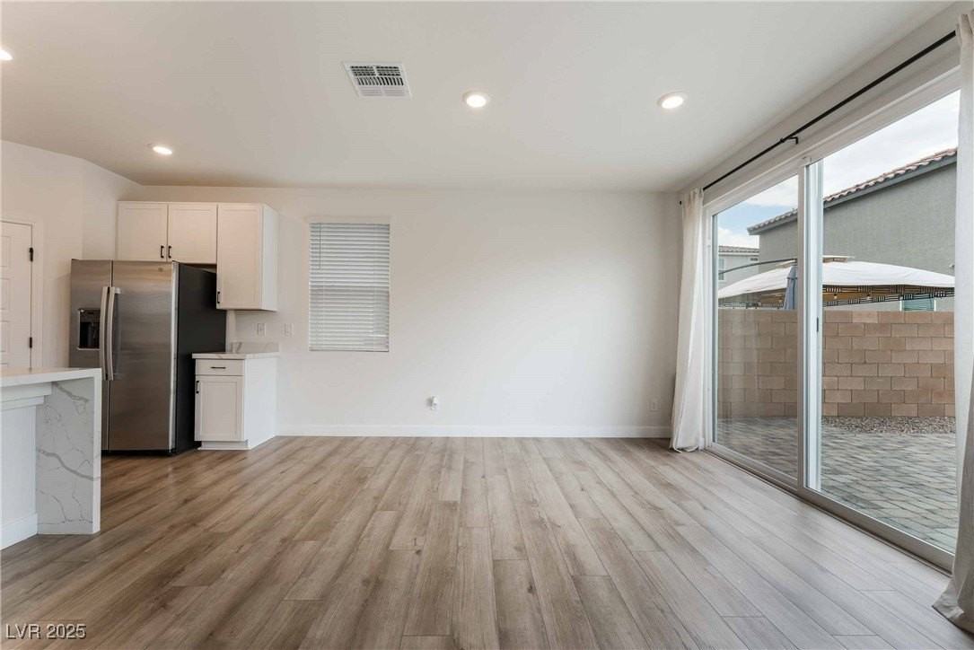 10613 Adobe Ranch St - Photo 5 of 22