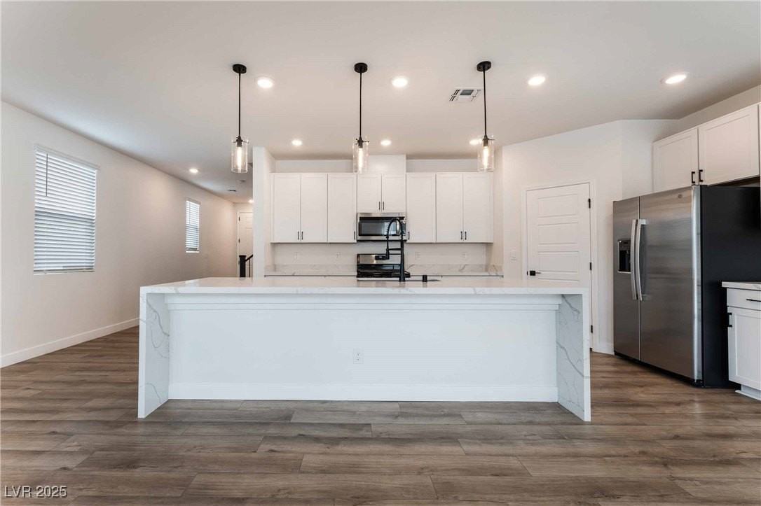 10613 Adobe Ranch St - Photo 7 of 22