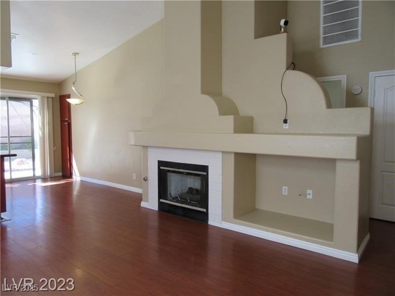 7621 Rockfield Dr - Photo 2 of 20