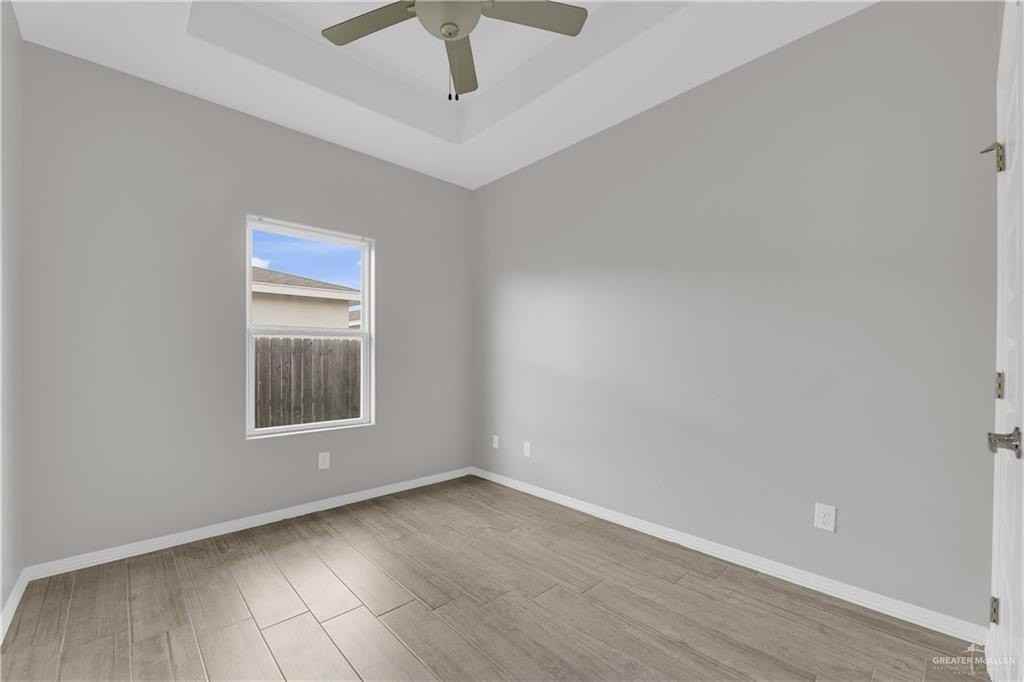 5001 N Winona Dr #2 - Photo 6 of 12