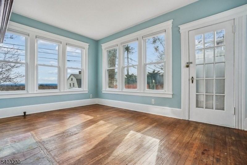 216 William St #1 - Photo 7 of 21