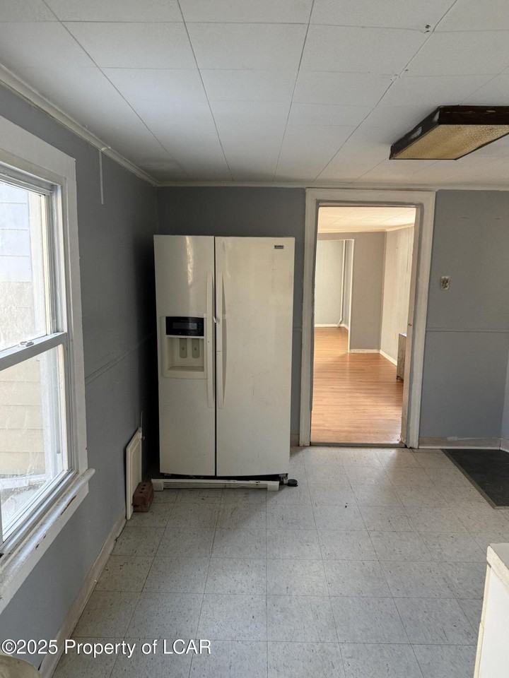 51 Barney St - Photo 5 of 9