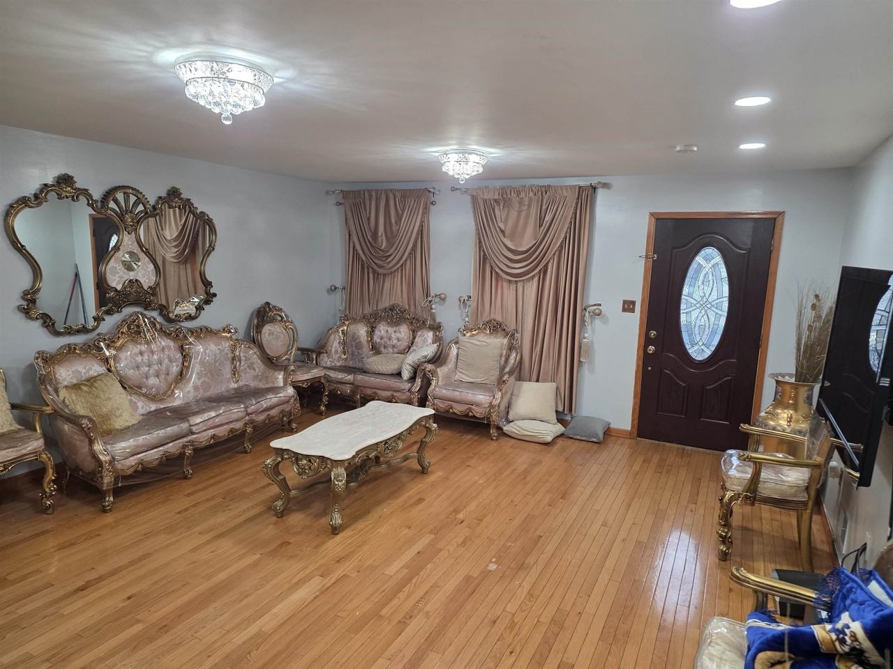 7014 Grand Ave - Photo 5 of 13