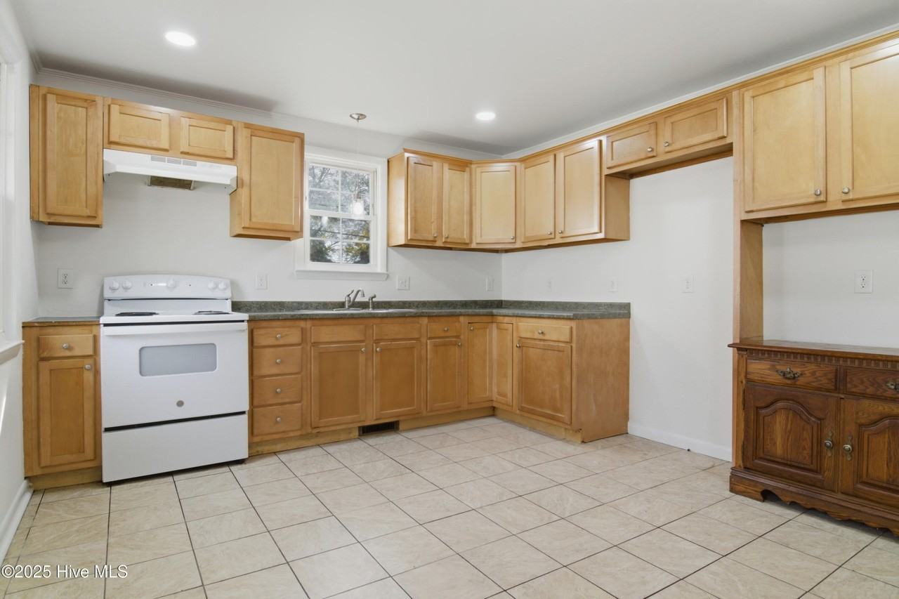 107 N 31st St - Photo 6 of 17