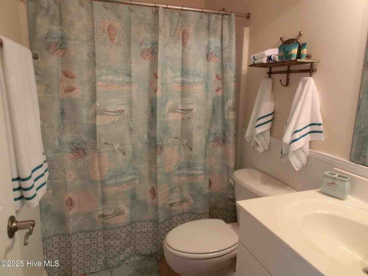 4003 Marina Townes Dr - Photo 7 of 13