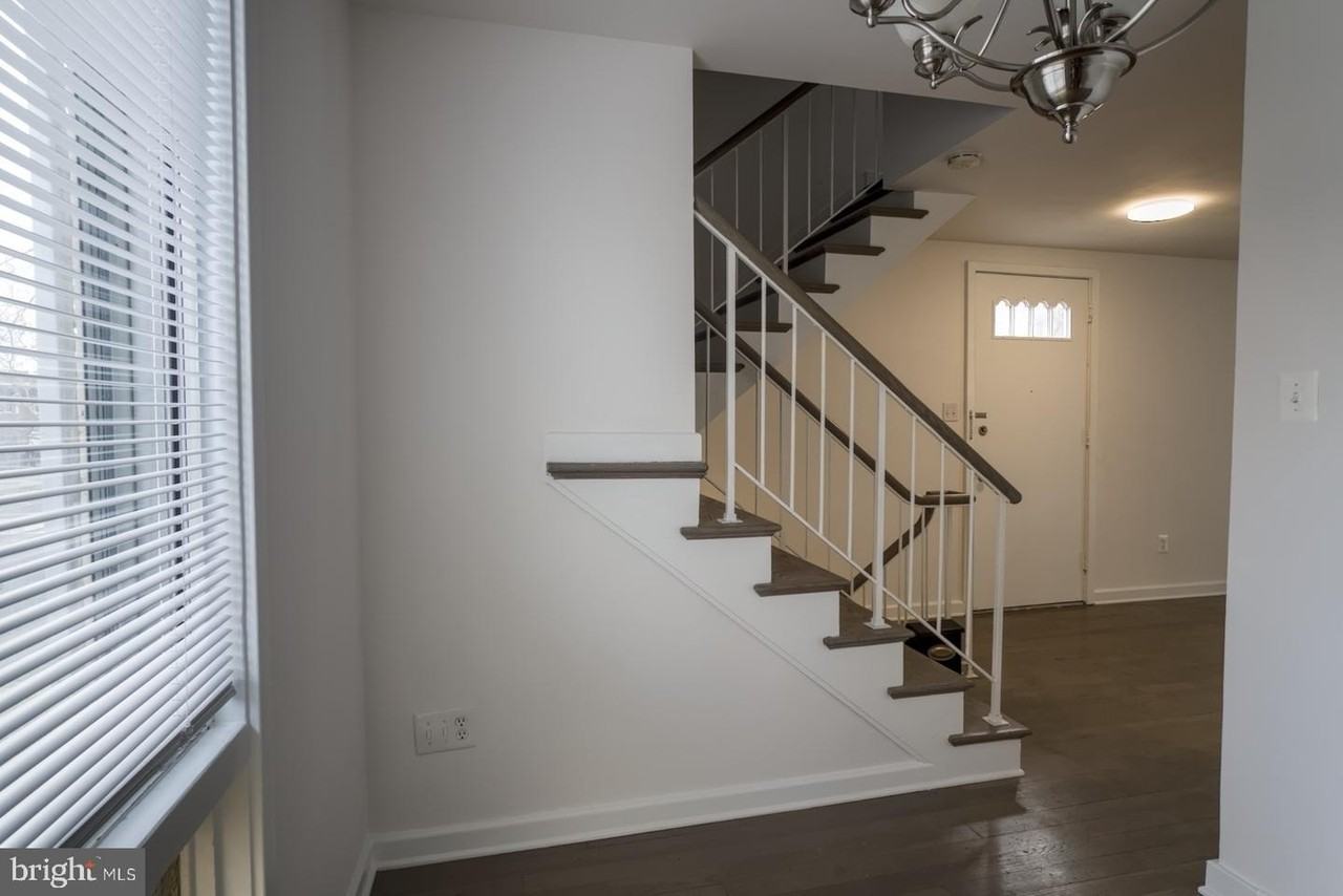 301 I St Sw - Photo 2 of 30