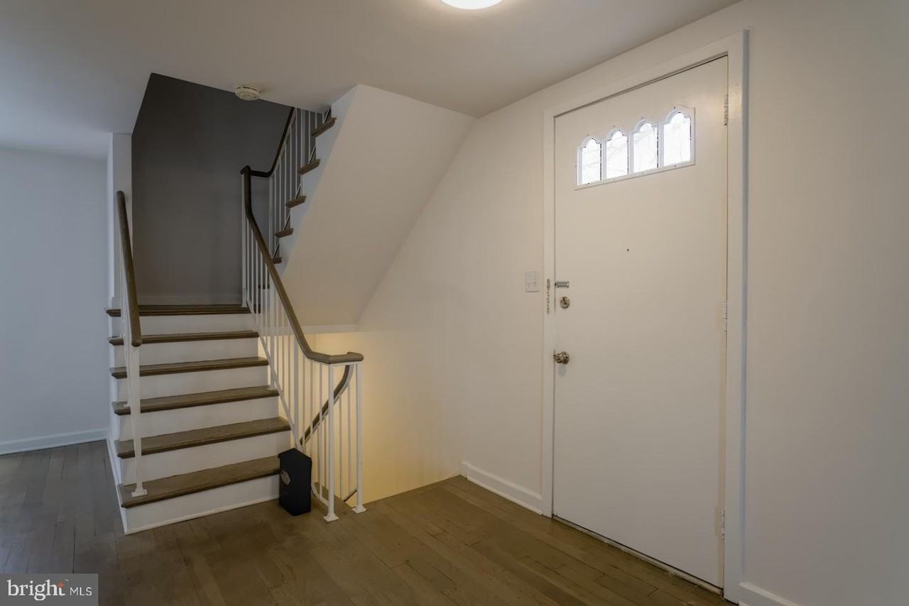 301 I St Sw - Photo 6 of 30