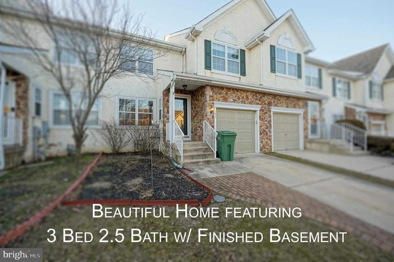 152 Hearthstone Ln - Photo 3 of 37