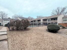 featured image of 6765 Quail Hollow Ct #2