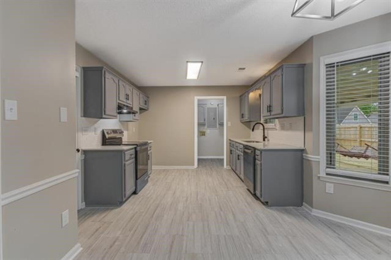 7105 Santa Cruz Dr - Photo 6 of 28