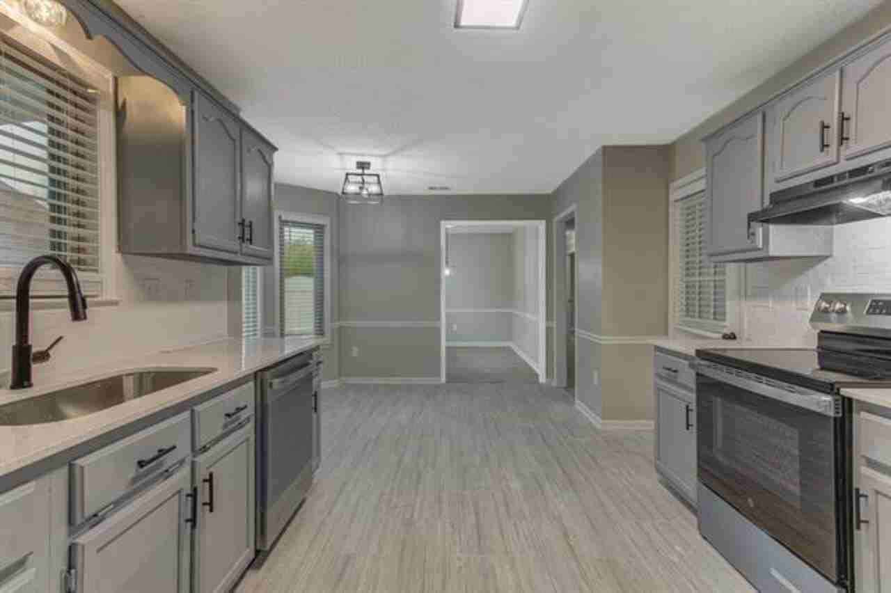 7105 Santa Cruz Dr - Photo 7 of 28