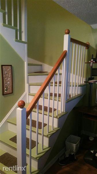 Regency Place condominium - Photo 2 of 8