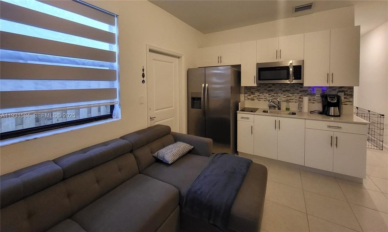 11950 Sw 243rd St - Photo 4 of 11