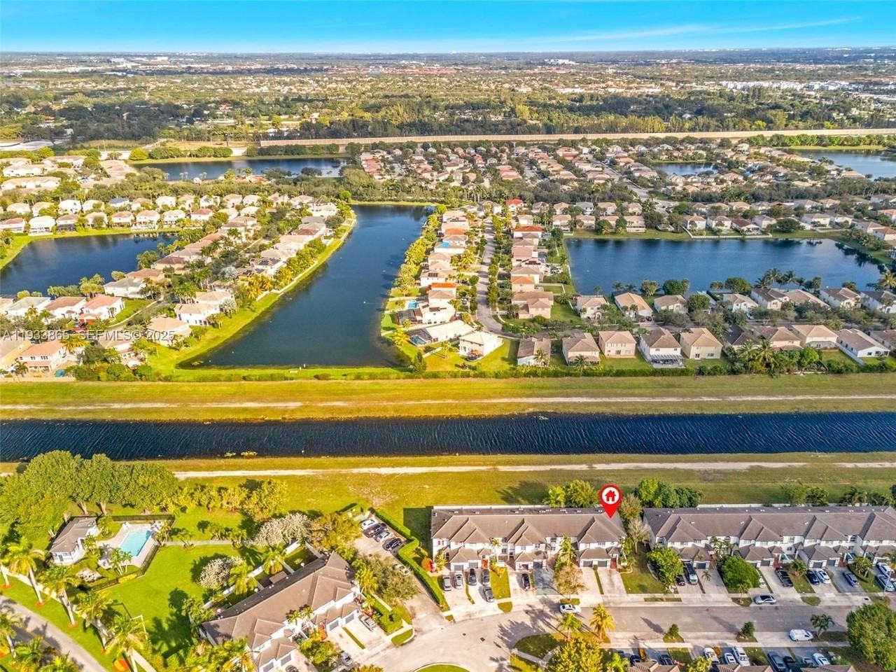 12925 Sw 49th Ct - Photo 5 of 29