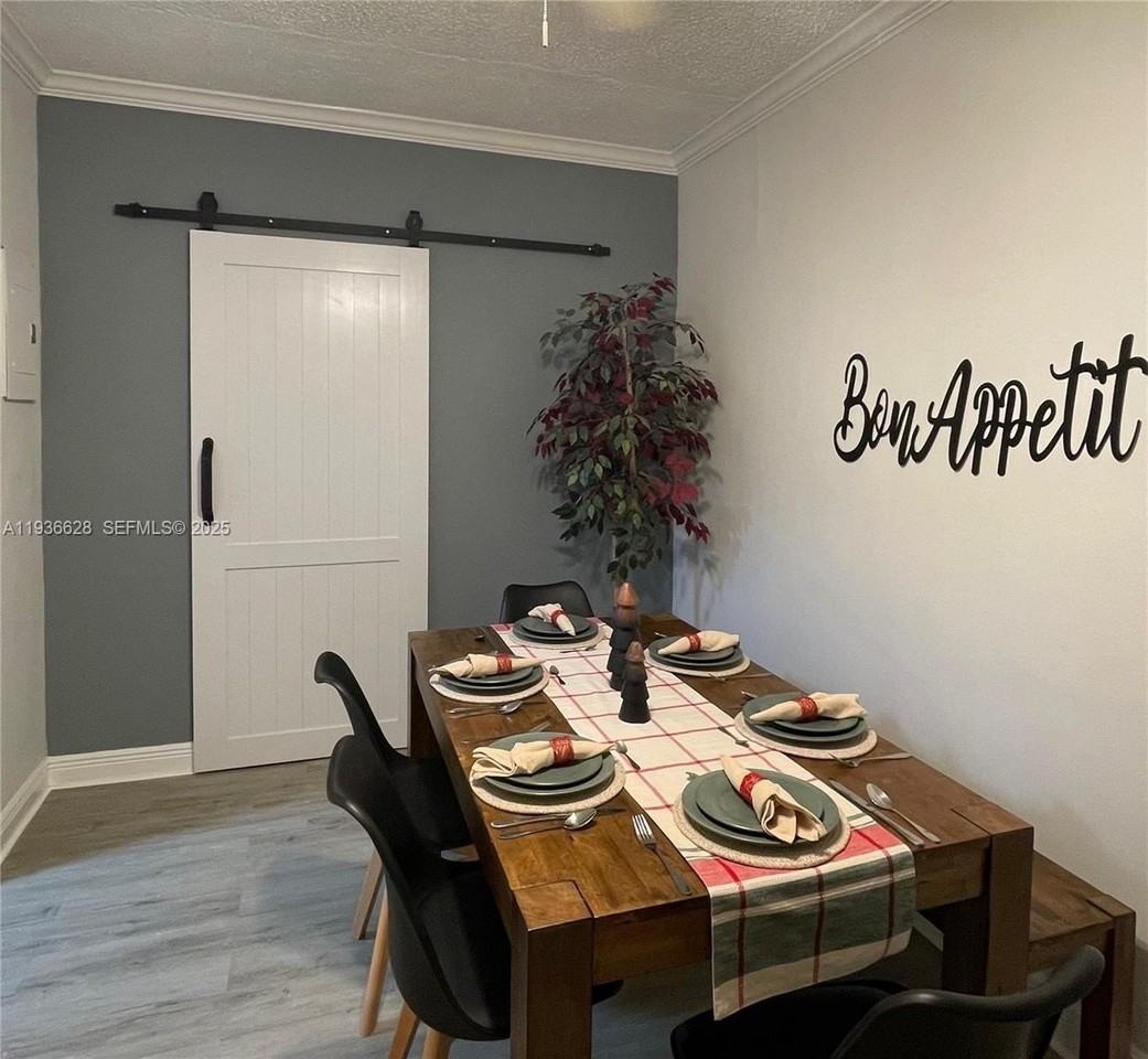 8420 Byron Ave #3 - Photo 6 of 12