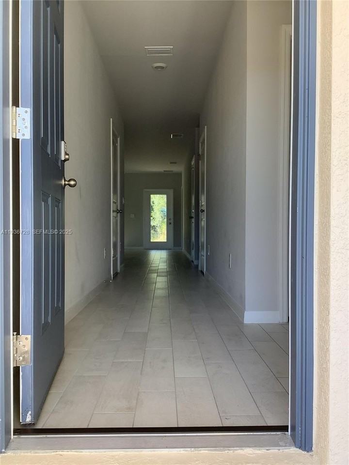 3035 Harvard Cir #3035 - Photo 2 of 14