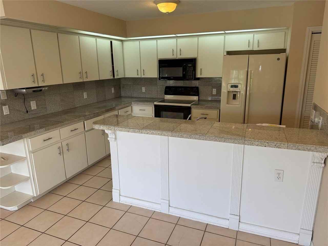 2 Windward Ter - Photo 5 of 15