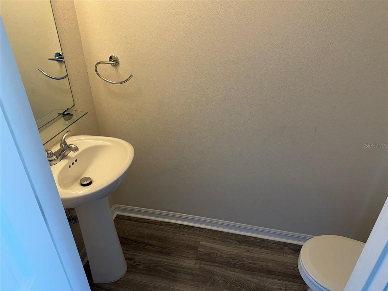 7 Russkin Ln - Photo 7 of 17