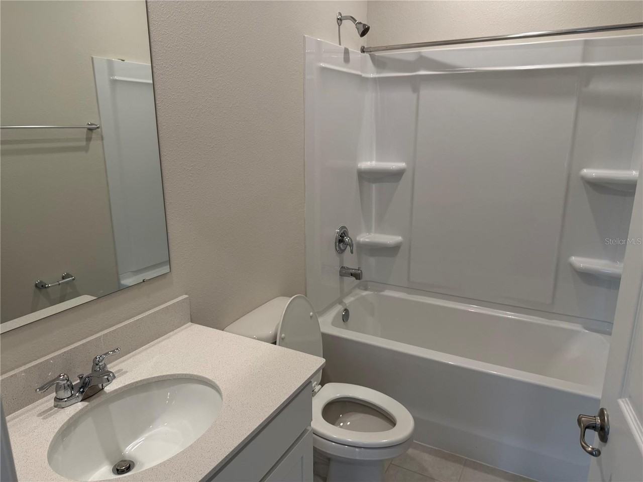 19 Pine Crest Ln - Photo 5 of 19