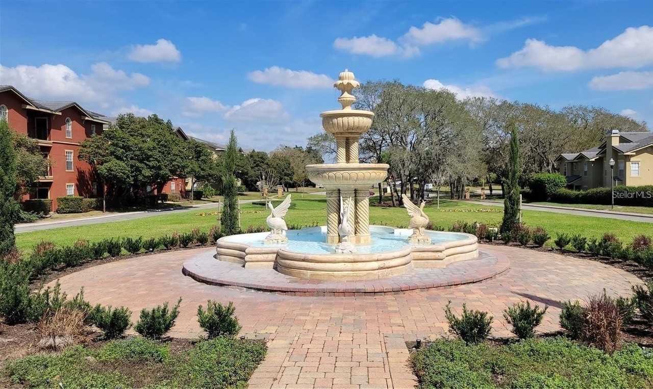 114 Vista Verdi Cir #108 - Photo 4 of 44