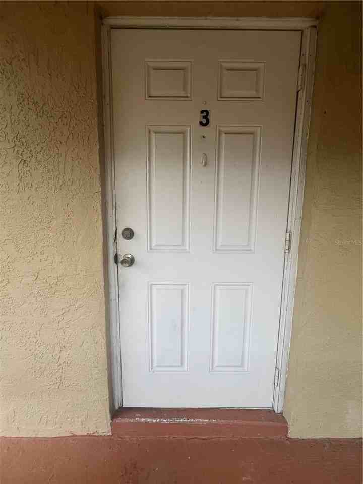 715 Michigan Ct #3 - Photo 4 of 15