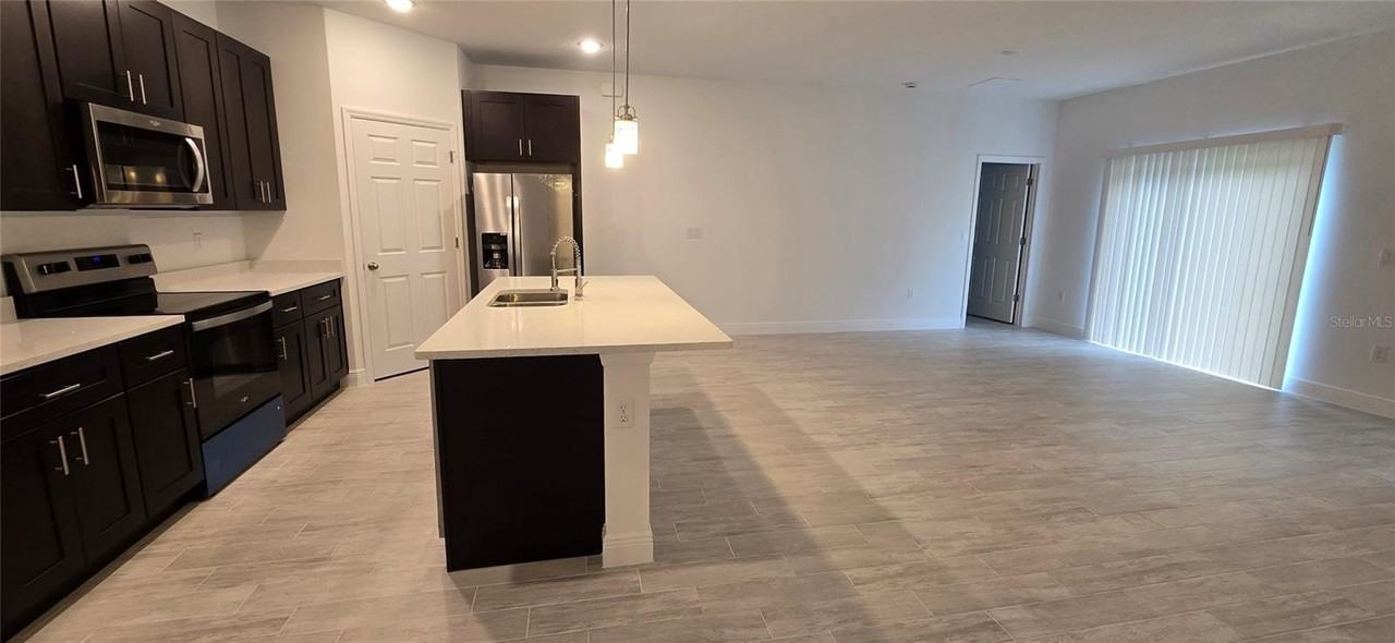 17005 Sw 25th Terrace Rd - Photo 3 of 15