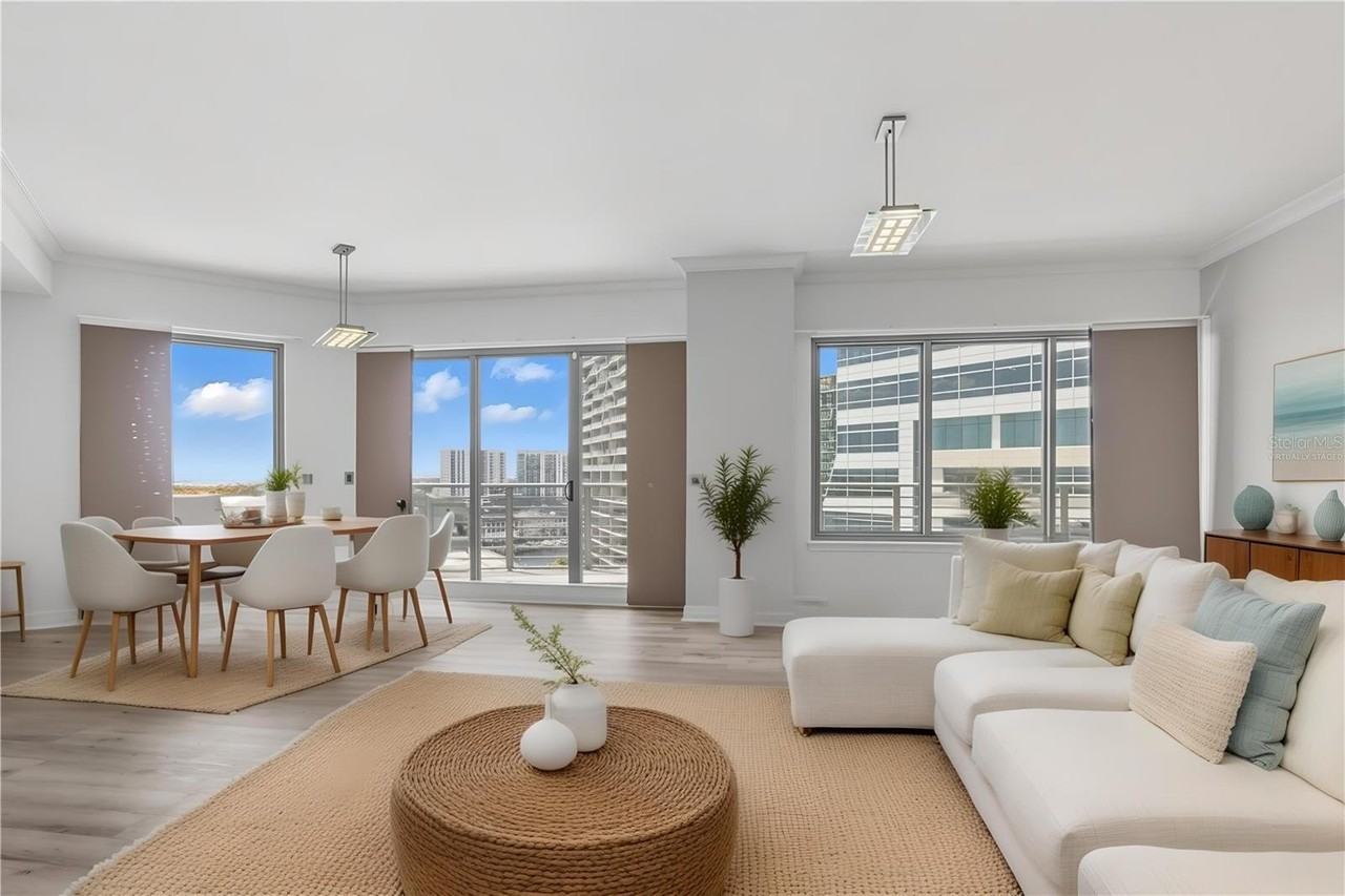 449 S 12th St #1504 - Photo 3 of 50