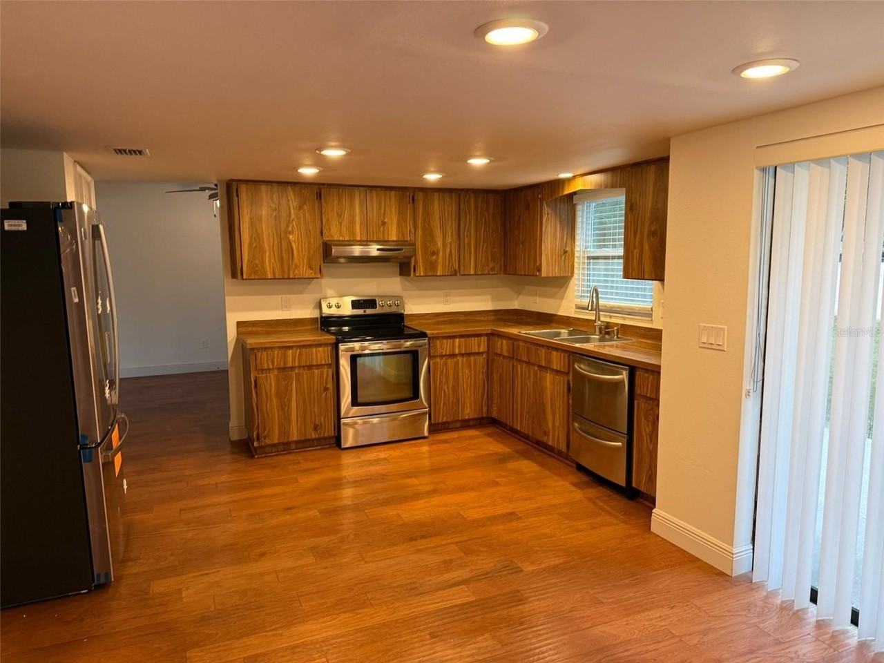 4416 Summer Oak Dr - Photo 7 of 20