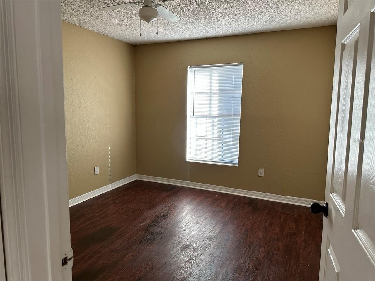 21038 Voyager Blvd #3 - Photo 3 of 14