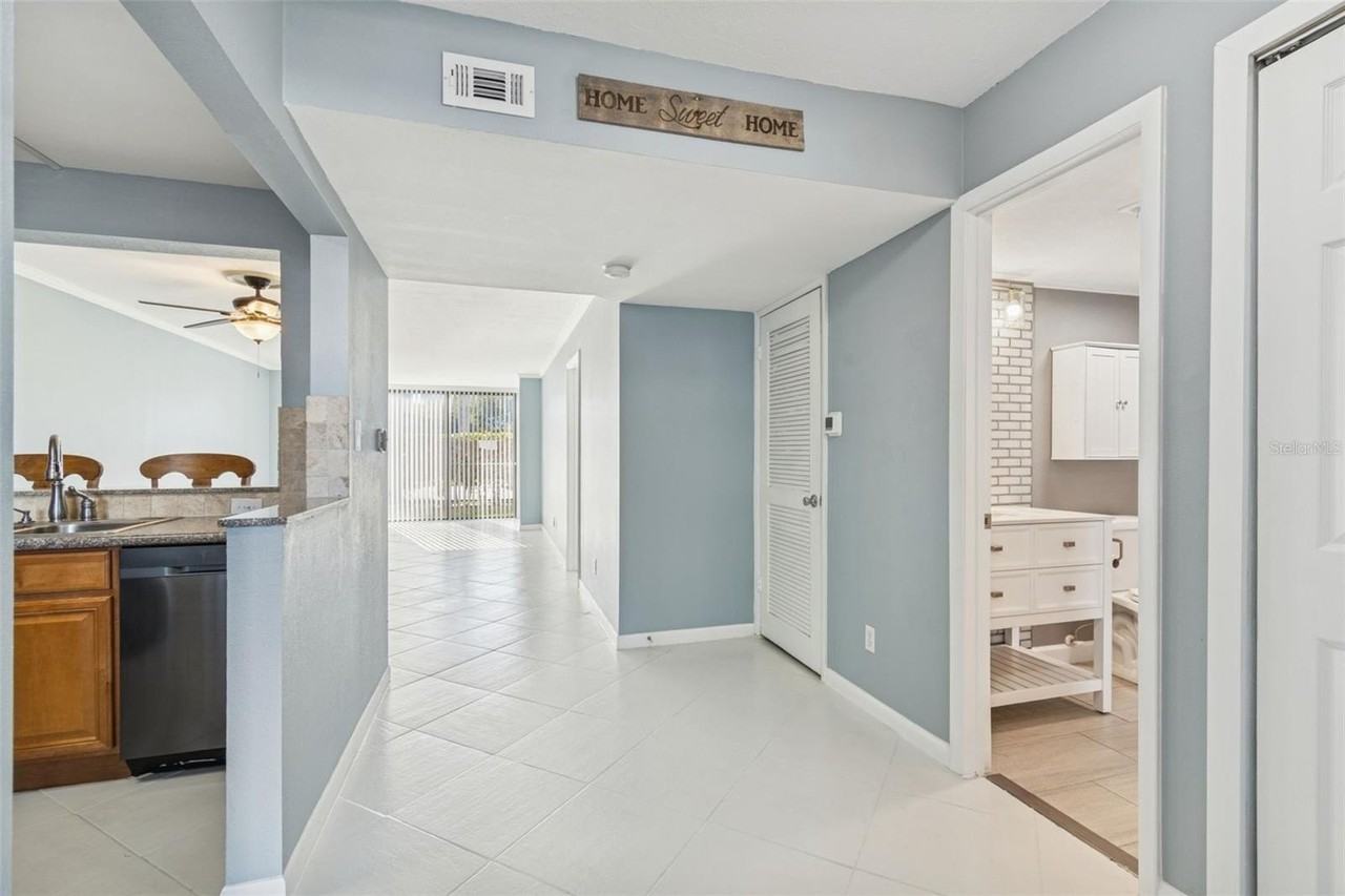 2051 Skimmer Ct W #114 - Photo 4 of 47