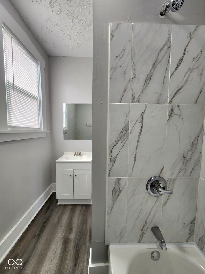 133 W Hendricks St - Photo 5 of 16