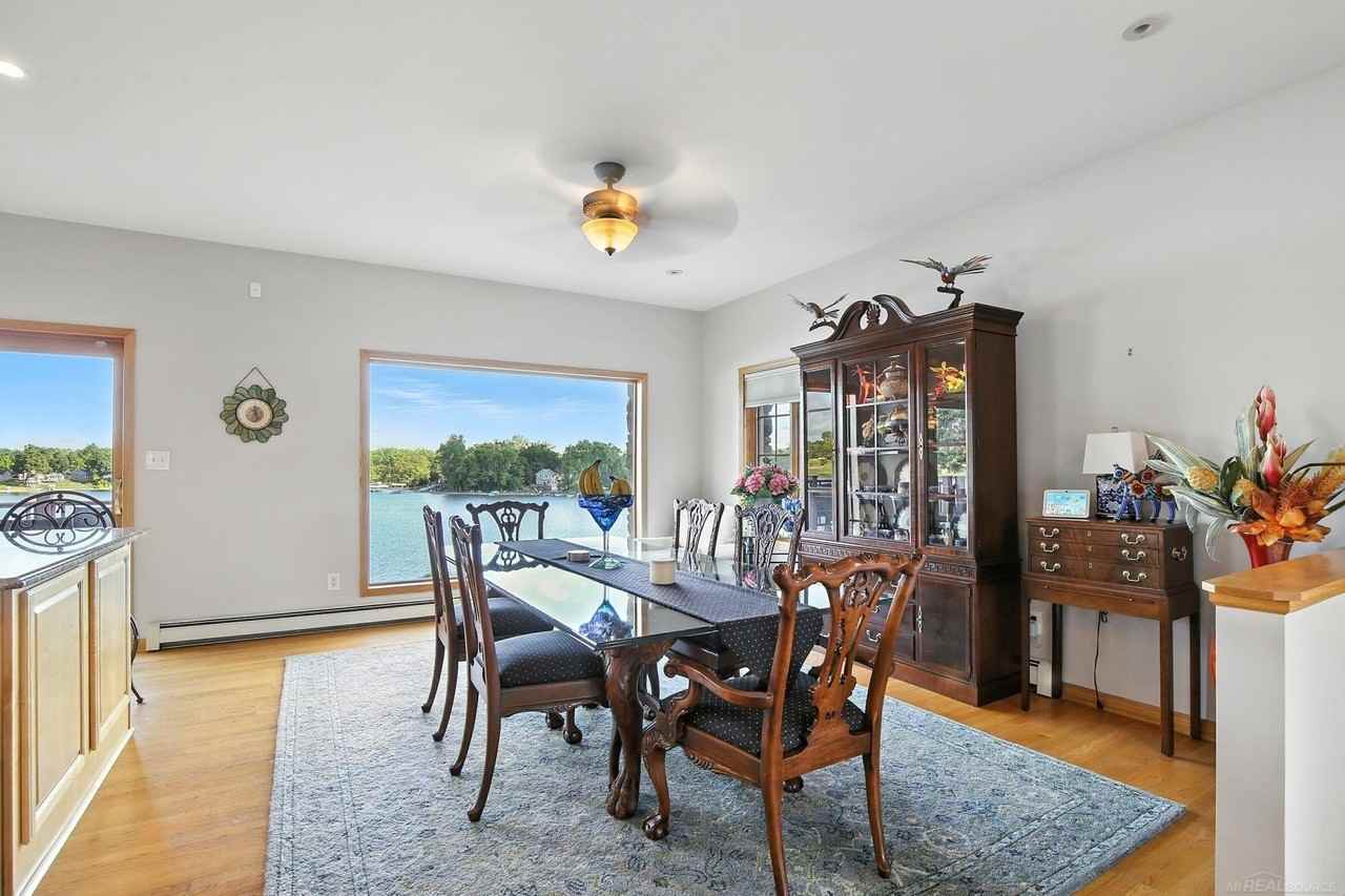 3160 Lexington Rd - Photo 6 of 50