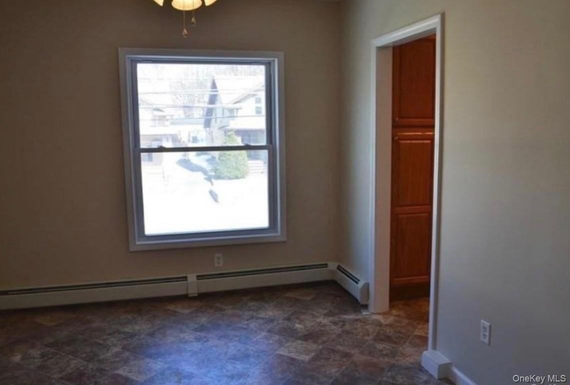 157 Lafayette Ave - Photo 3 of 10