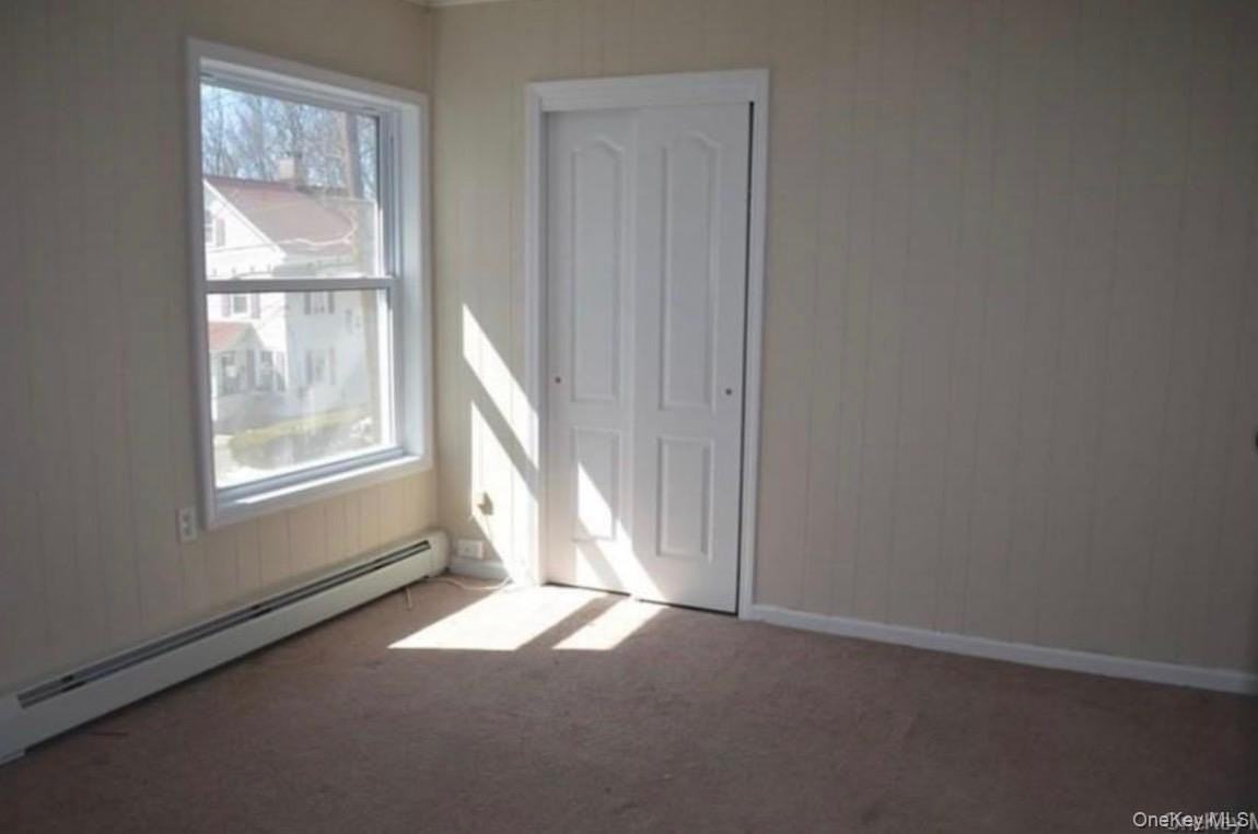 157 Lafayette Ave - Photo 7 of 10