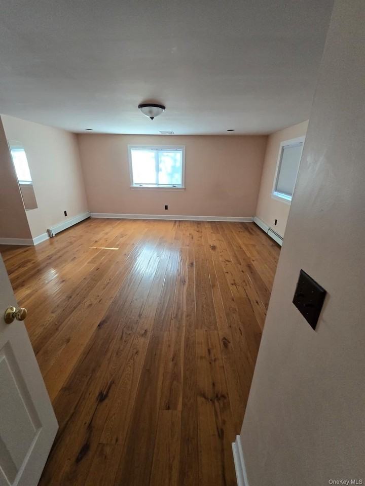 276 Quaker Rd - Photo 6 of 20