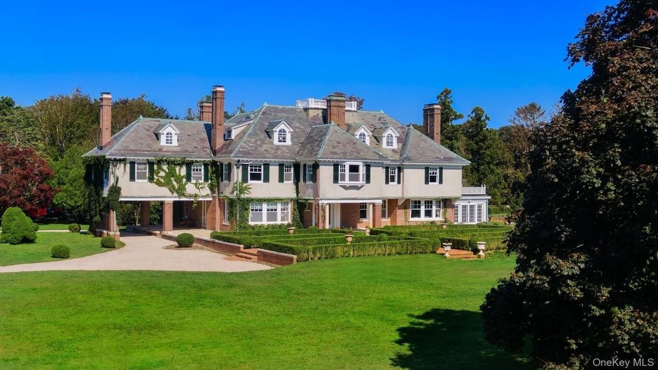 94 Quogue St - Photo 2 of 48