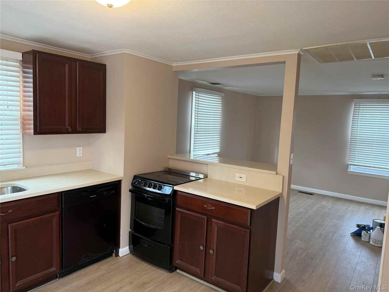 462 Moriches Rd - Photo 3 of 17