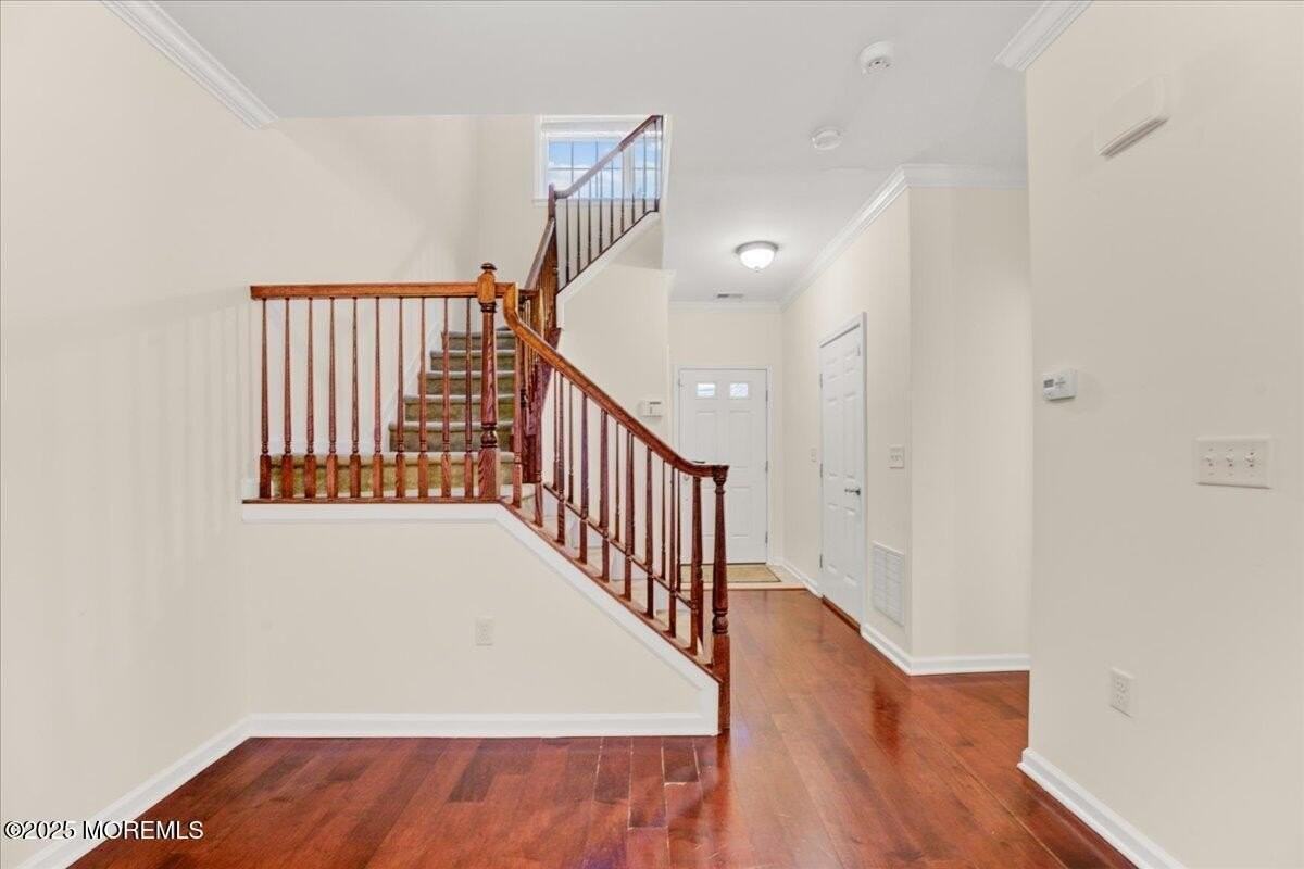 28 Santa Rosa Ln - Photo 2 of 26