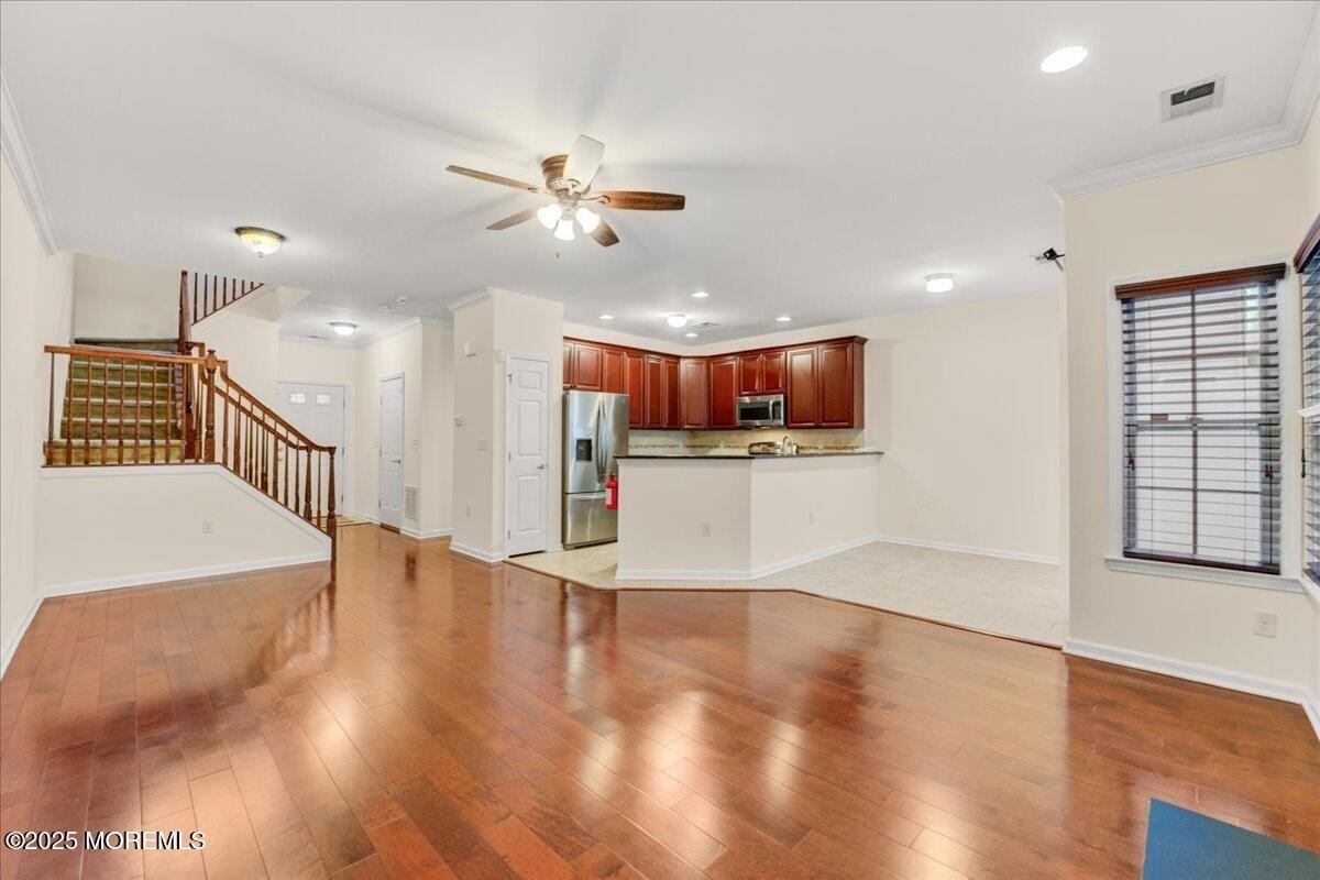 28 Santa Rosa Ln - Photo 4 of 26