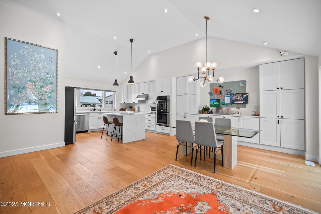 11 Nolan Dr - Photo 2 of 32