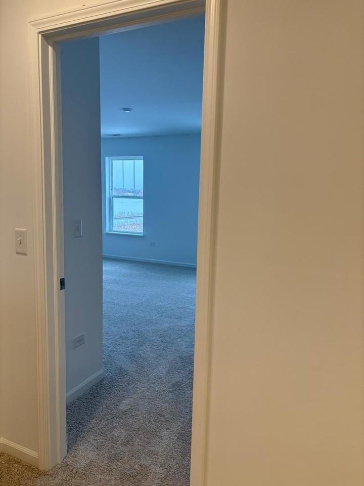 450 Hathaway Ln Unit 450 #450 - Photo 6 of 44