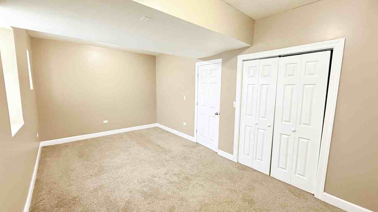 8017 S Phillips Ave Apt G #G - Photo 6 of 16