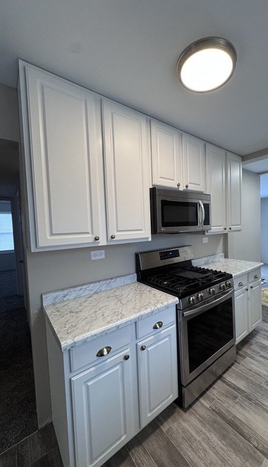 14240 Linder Ave - Photo 5 of 19