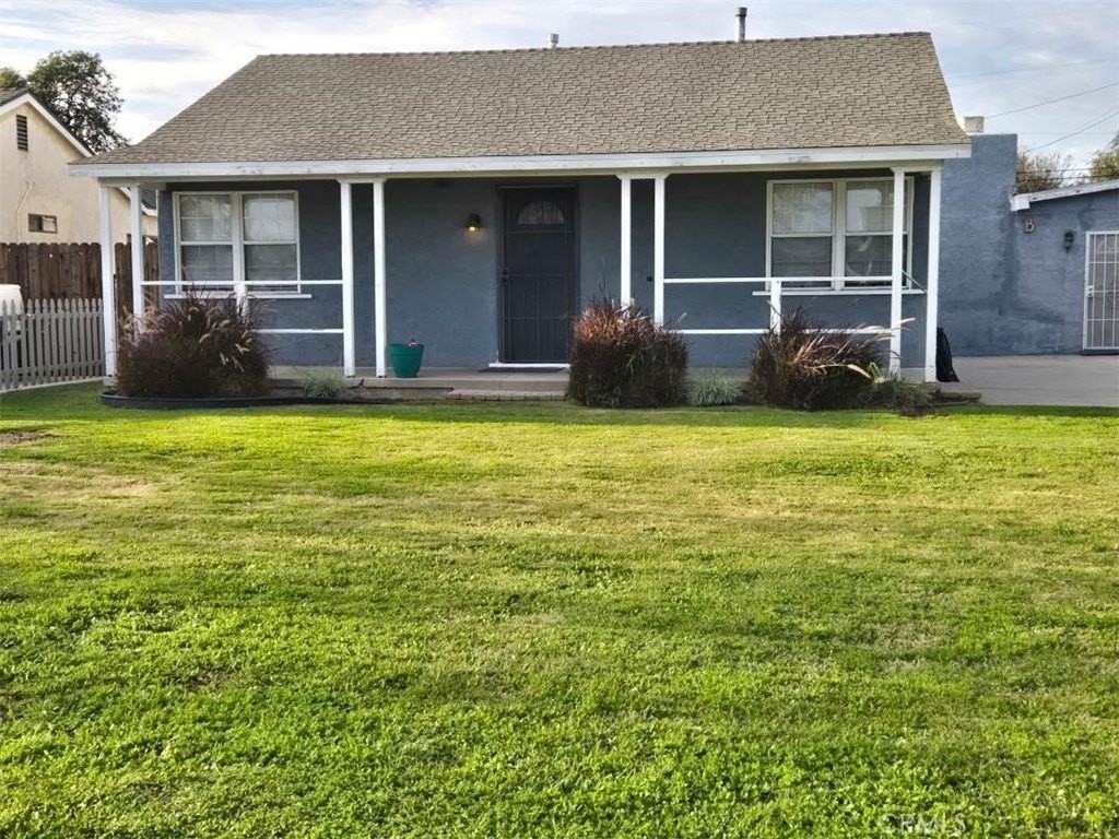 1135 S Meeker Ave - Photo 2 of 20