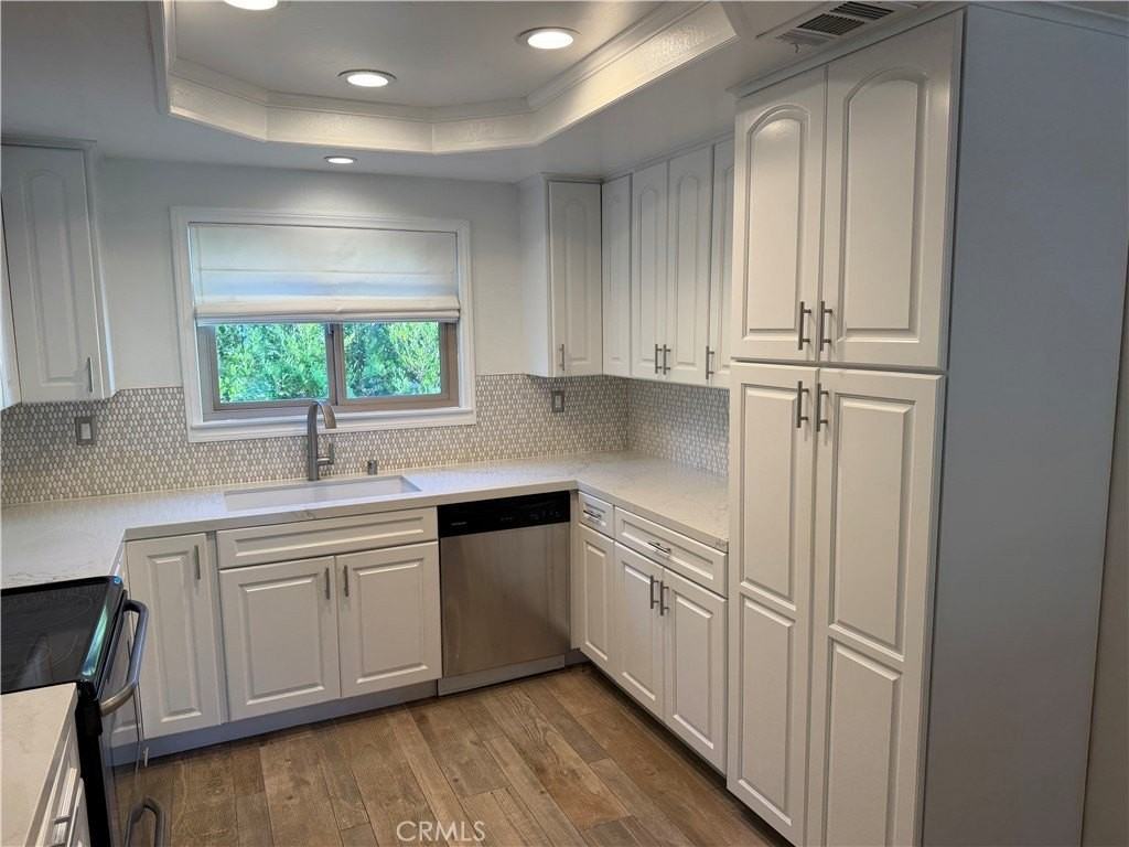 31386 W Nine Dr - Photo 2 of 35