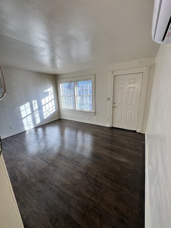 3513 40th St N #3513 - Photo 4 of 15