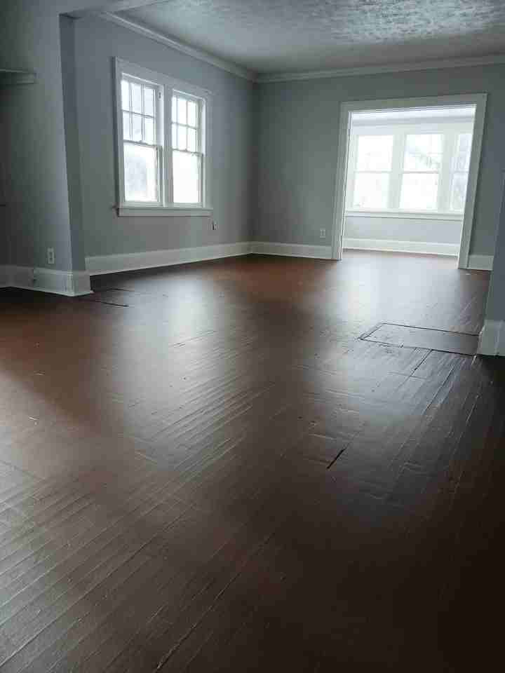 626 15th St #1 - Photo 3 of 10