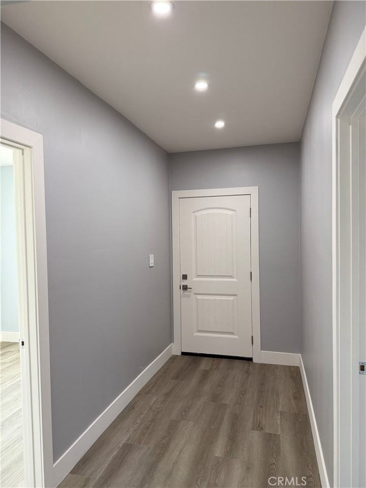 25719 Walnut St - Photo 4 of 15